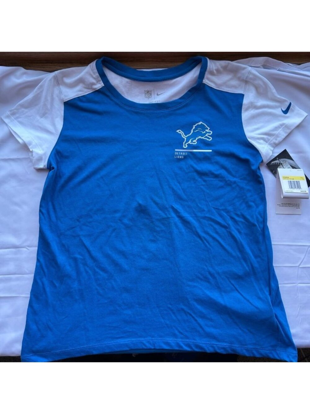 NEW Detroit Lions Women’s Dri-fit Color Block T Shirt Blue Sz S NFL Football